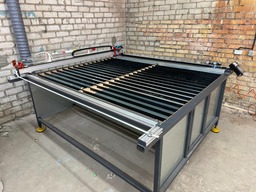 CO2 100W Laser Machine with 1600*1800mm Field